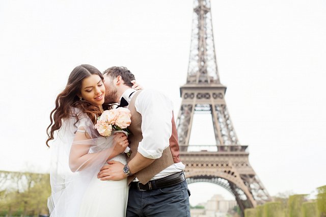 Jak zorganizować ślub za granicą?